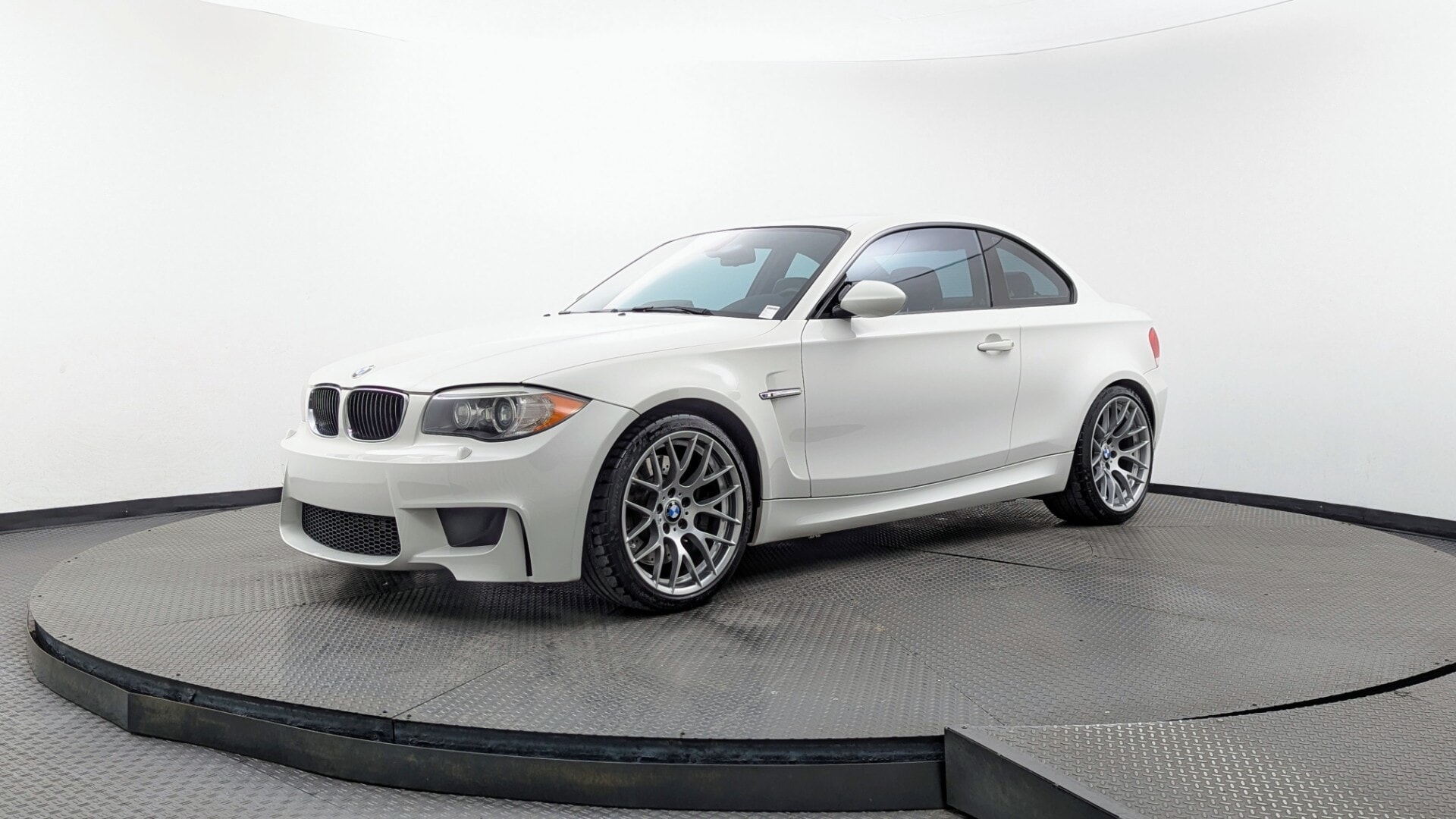 bmw 1 series 2011 WBSUR9C59BVT47800 image bmw 1 series 2011 WBSUR9C59BVT47800 image